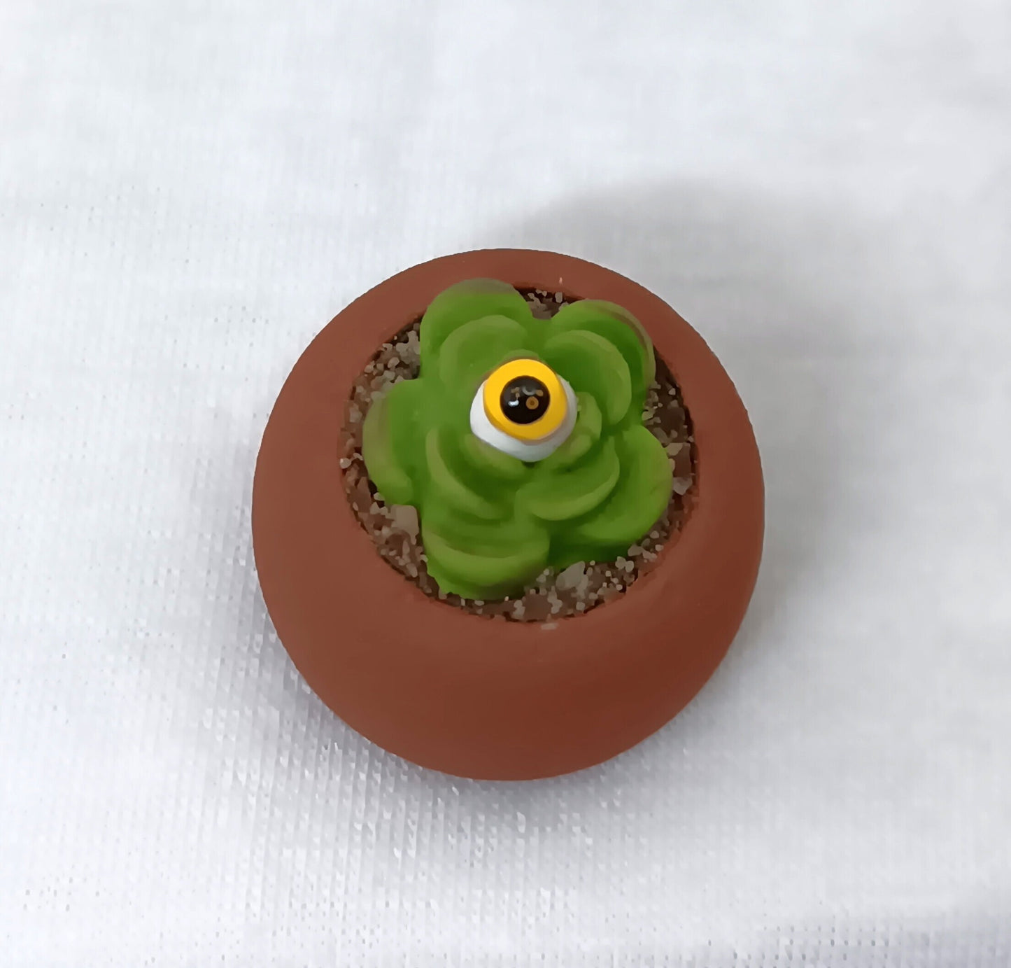 Spooky Halloween Eyeball Plant 1:12 Scale Garden or Yard Dollhouse Miniature - Rocky Mountain Eyegrasses Small With Yellow Eye OOAK